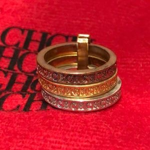 Carolina Herrera three tone ring.